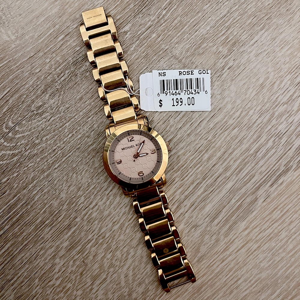 Michael Kors watch - rose gold. Women